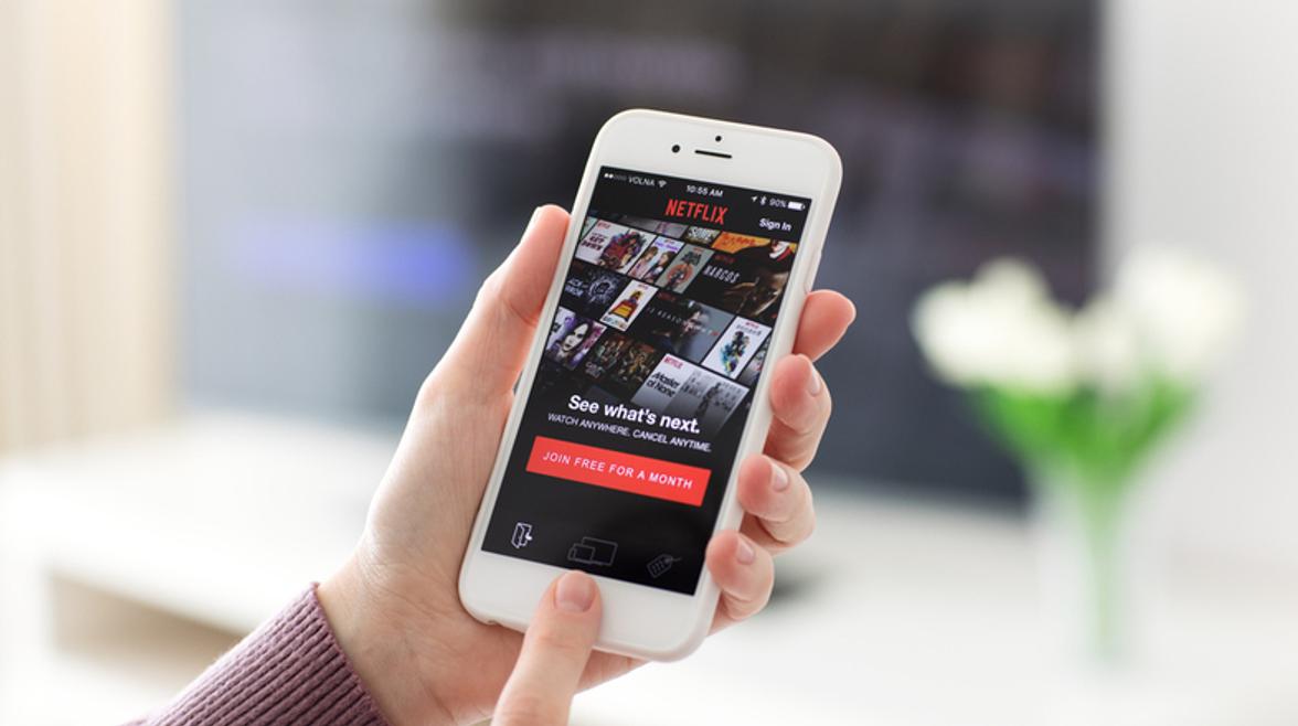 ミラーリングとは Iphoneやipadをテレビに接続する方法を紹介 ライフハッカー 日本版