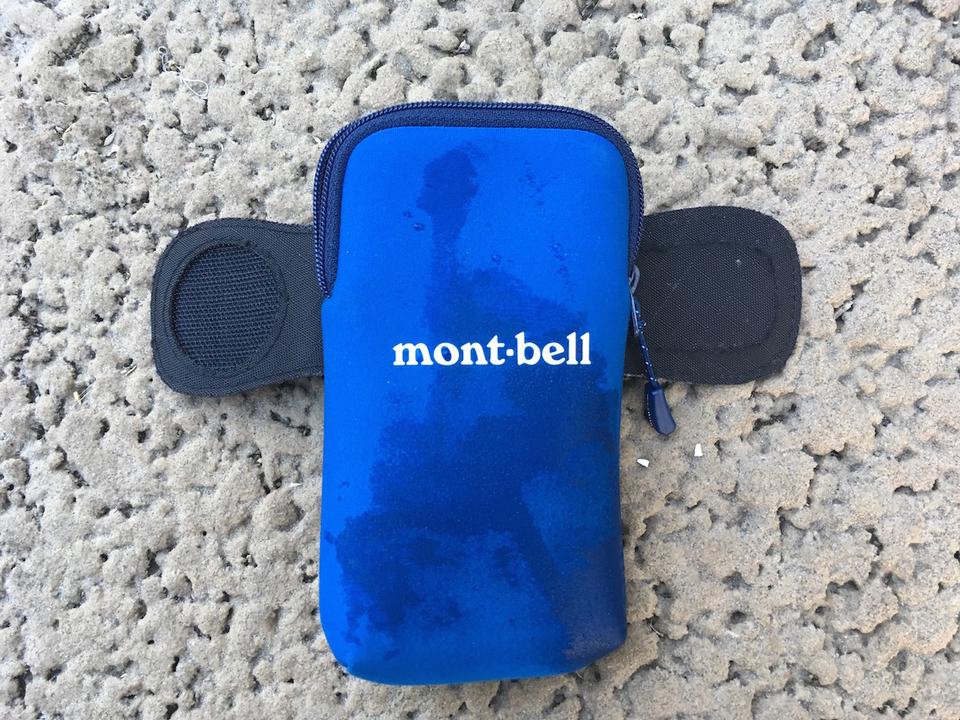 山登りのスマホ収納問題はモンベルのショルダーポーチで解決 ライフハッカー 日本版