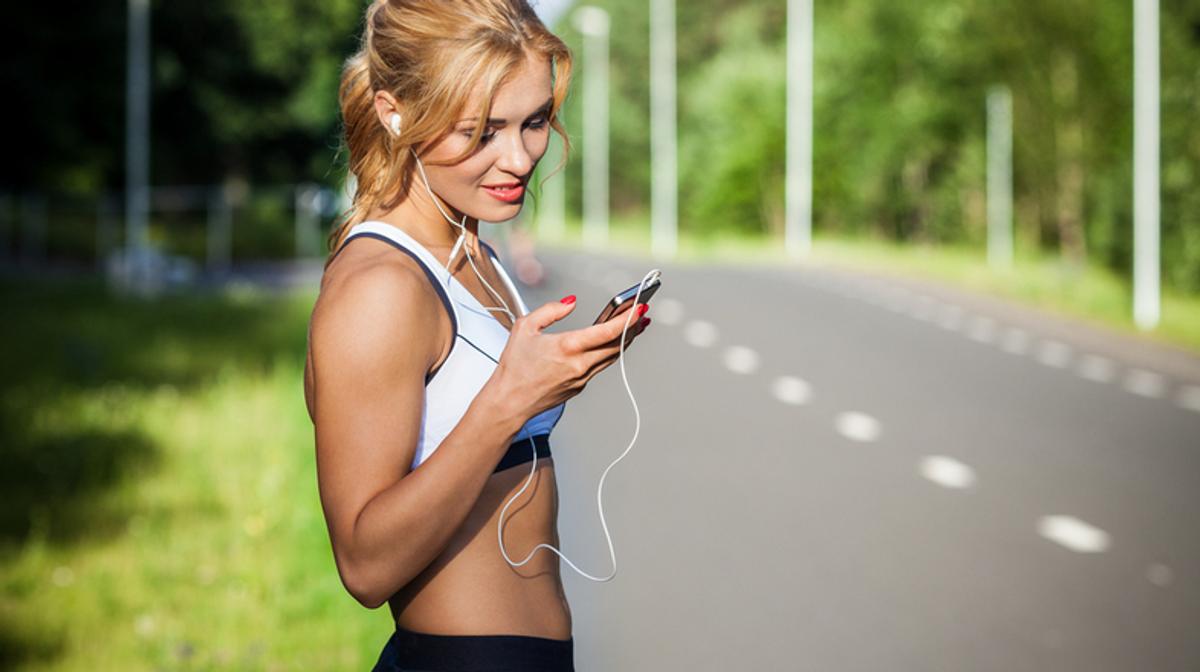 ランニング中にスマホを携帯する4つの方法 ライフハッカー ジャパン