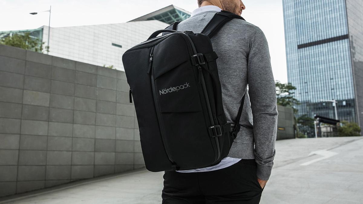 出張族向きの多機能ビジネスバックパック Norde Pack ライフハッカー ジャパン