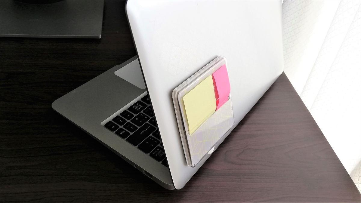 Pcにケースを貼りつけられるから 活用の幅が広がる 3mが展開する強粘着のポストイット ライフハッカー ジャパン Pcにケースを貼りつけられるから 活用の幅が広がる 3mが展開する強粘着のポストイット ライフハッカー ジャパン