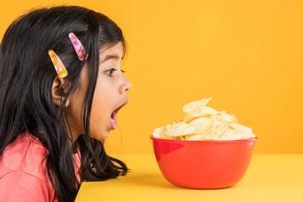 休校で1日中家にいる子どものおやつ食べ過ぎ問題を解決する方法