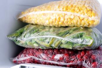 じつは栄養価は高い。冷凍の野菜や果物をおいしく食べる方法