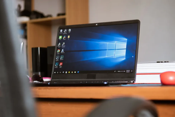 Windowsに表示するだけで「破損」させるバグが発生、どうやって防ぐ？