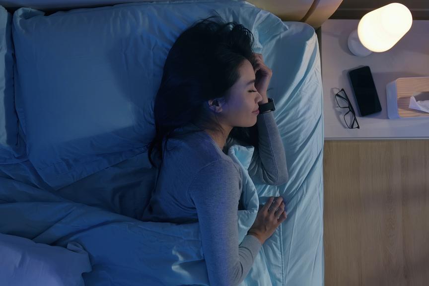約1億人が睡眠不足。夜中に目が覚める原因とは?