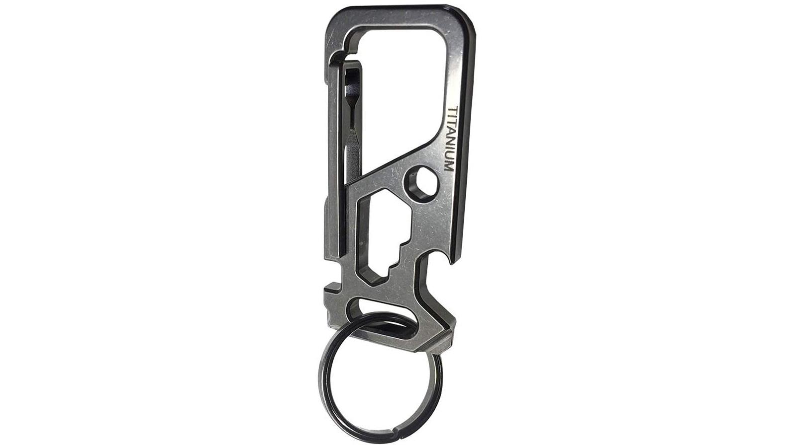 軽量で、高い質感のチタン合金製。7種のマルチツールとして使える