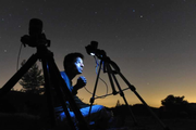 12日深夜が活動ピーク！ ペルセウス流星群を上手に撮影する方法