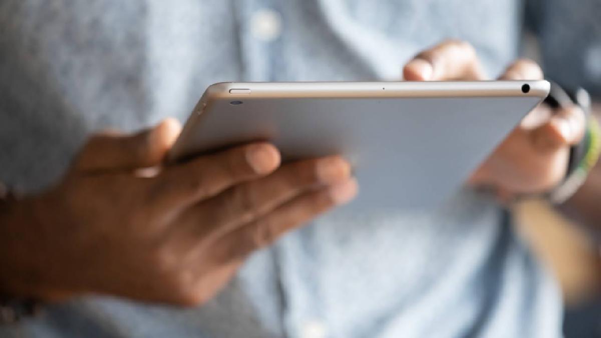 Iphoneやipadの速度が遅くなったら まずやるべき1つのこと ライフハッカー ジャパン