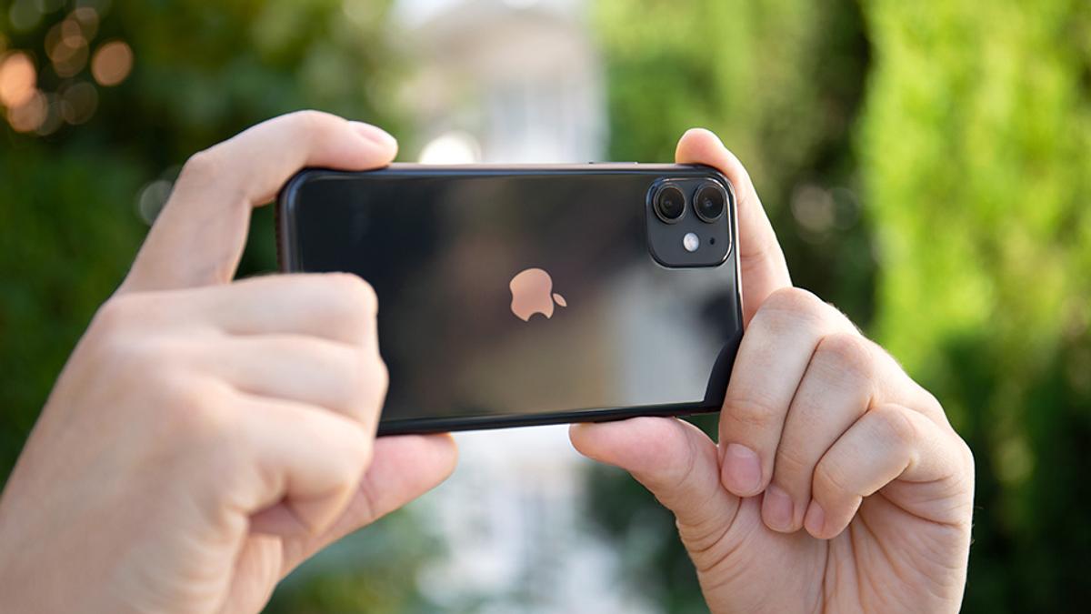 Iphoneやipadの 思い出 で見たくない写真を削除する方法 ライフハッカー ジャパン