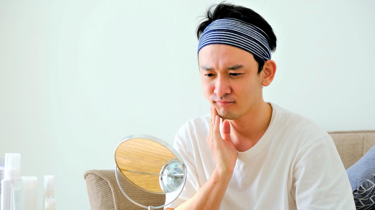 ガサガサ 粉吹き 皮めくれ 急増する肌トラブルはこうして防ぐ ライフハッカー ジャパン