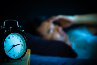 疲れを溜めない人が実践する「入眠の習慣」と3つの「快眠メソッド」
