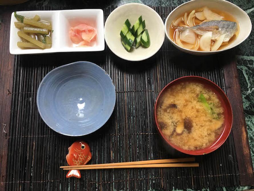 18.04.23昼寺母味噌汁-1