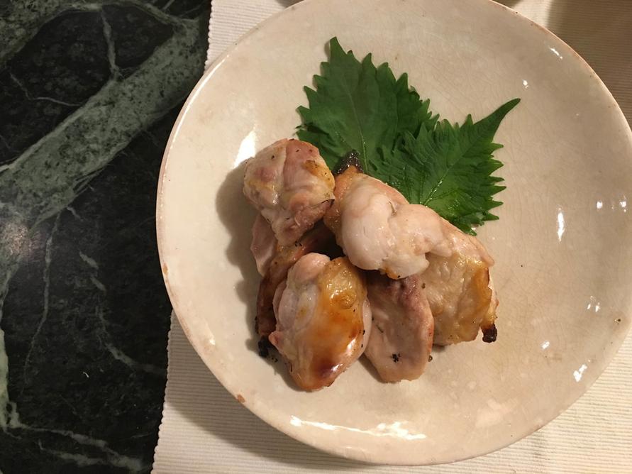 鶏もも肉の塩焼き