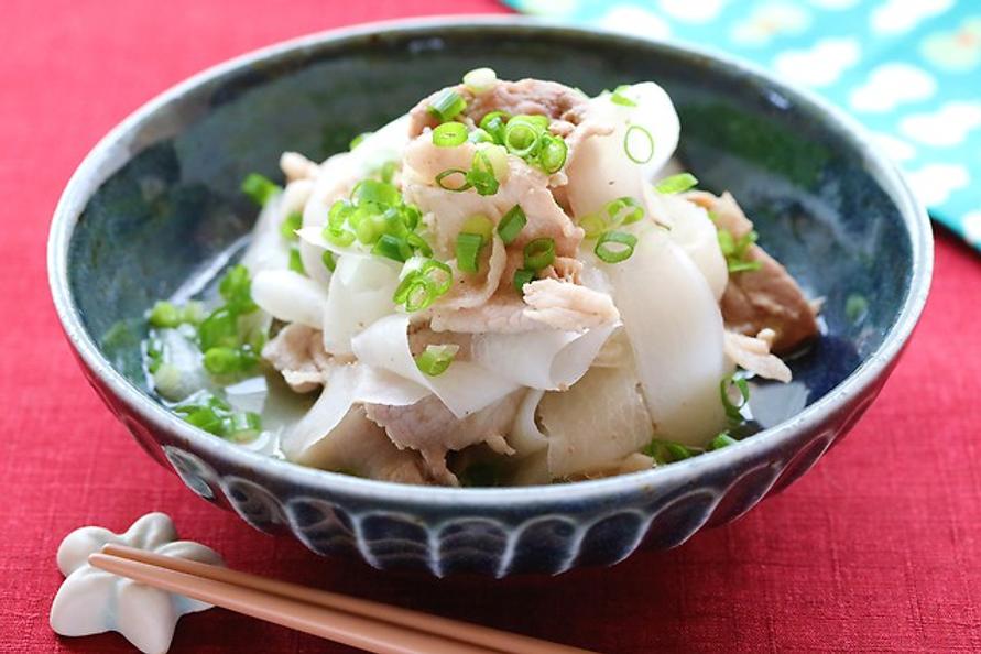 薄切り大根と豚肉のさっと煮