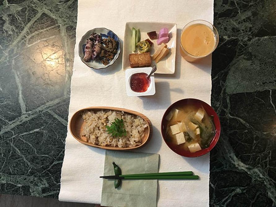 朝ごはん