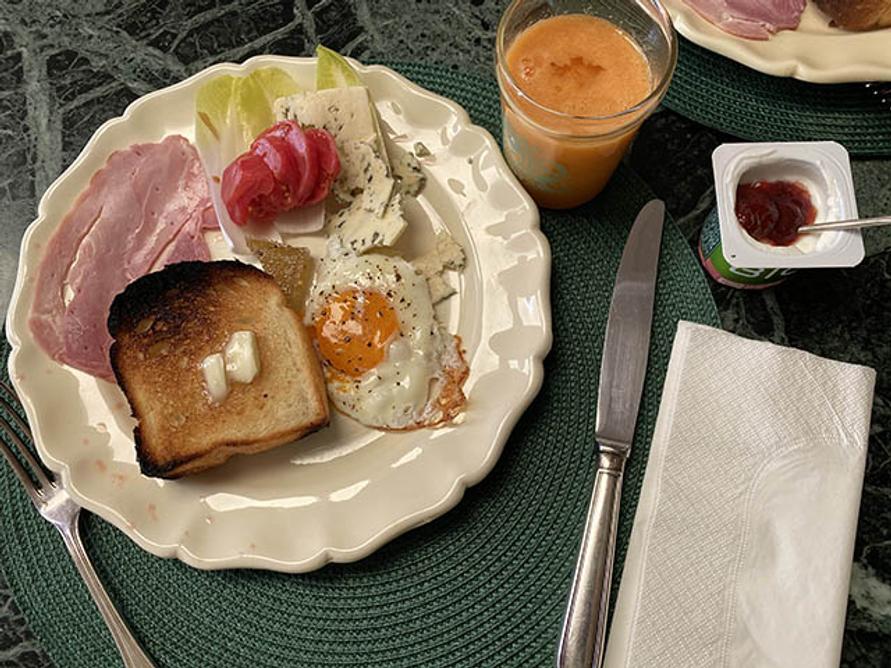 朝ごはん