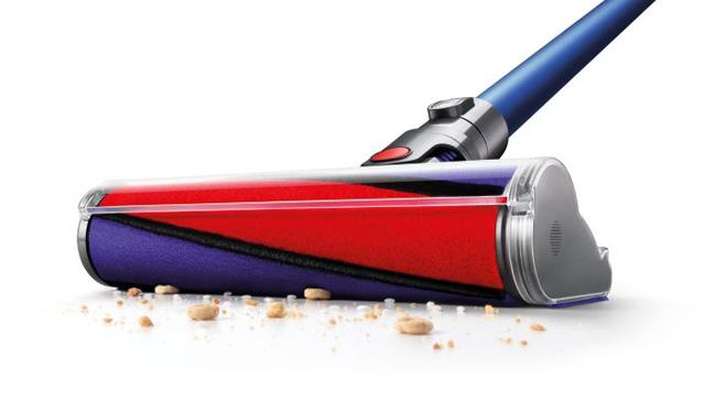 Dyson 掃除機 ヘッド 青と赤 dyson 掃除機ヘッド 青と赤 お掃除の常識が変わる…？ ダイソンの革命