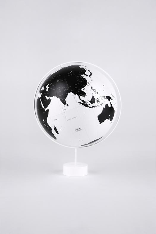 Sale Off 地球義 モノトーン 白黒 Www Cahnandsamuels Com