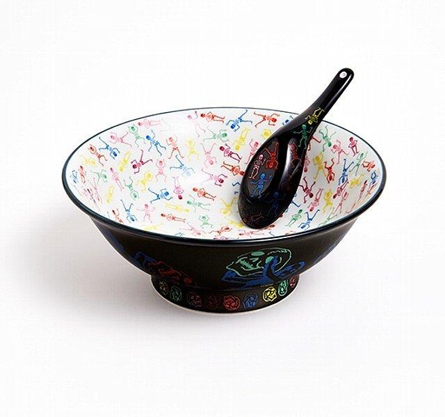 あのクリエイターがデザインしたどんぶりでラーメンを食べよう