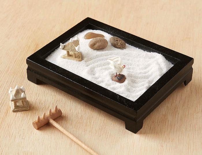 手のひらサイズの枯山水ガーデンセット | ROOMIE（ルーミー）