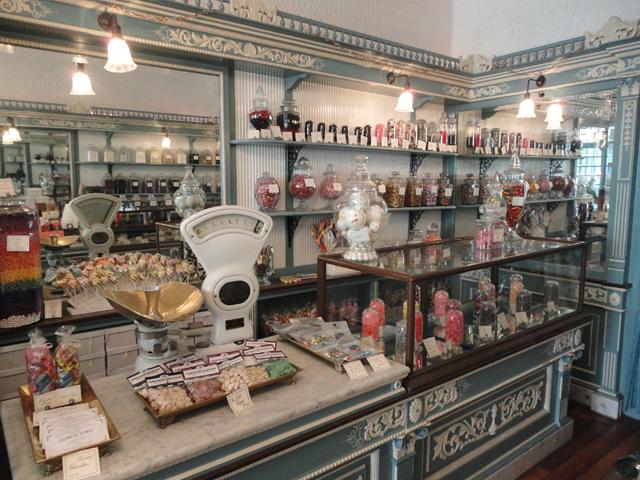 アンティーク チョコレート ディスプレイ ケース お菓子 100年