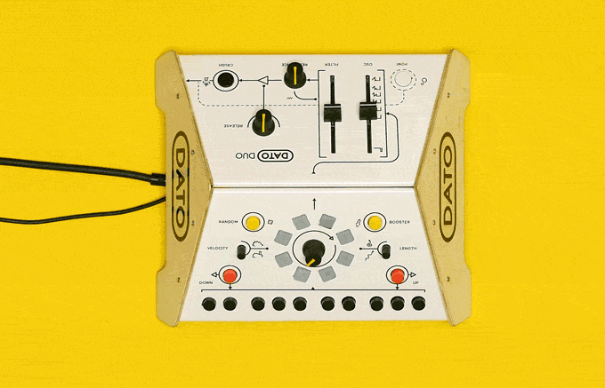 2人同時プレイ可能！ 3歳から使える「未来のシンセサイザー」 | ROOMIE