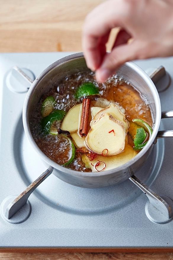 たっぷり生姜で辛口 スッキリな 自家製ジンジャーエール の作り方 Roomie ルーミー たっぷり生姜で辛口 スッキリな 自家製ジンジャーエール の作り方 Roomie ルーミー