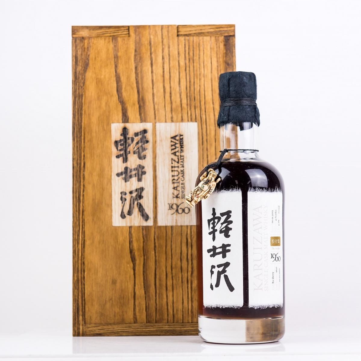 世界で最も入手困難なウイスキー「軽井沢」290本がオークションに出品 
