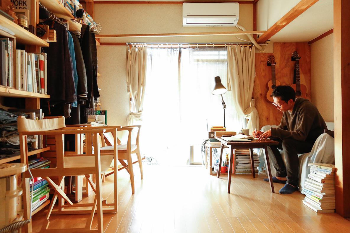 家具職人が暮らす、木の香りに包まれたDIY部屋（立川市武蔵砂川