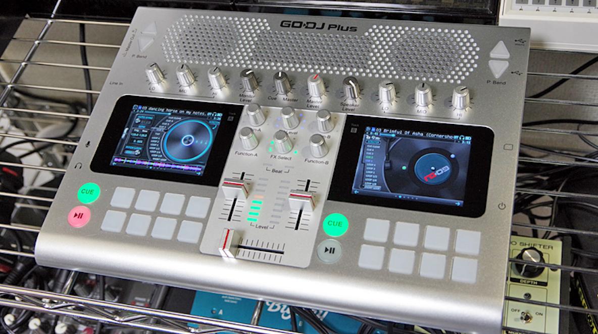 DJをやってみたい人へ。「GODJ Plus」が教えてくれる、ツマミの