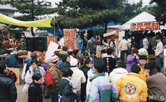 防災・キャンプに。震災をきっかけに生まれたカセットコンロ炊飯器で10分ふっくらごはん | ROOMIE（ルーミー）