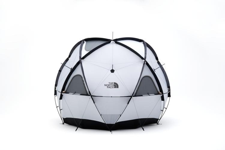 THE NORTH FACEの最強宇宙船テントは台風が来たってビクとも THE NORTH FACEの最強宇宙船テントは台風が来たってビクとも