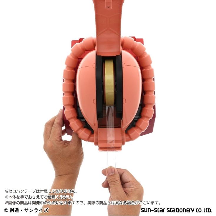 約27cmのシャア専用ザク、デスクでも「私を導いてくれ…」 | ROOMIE