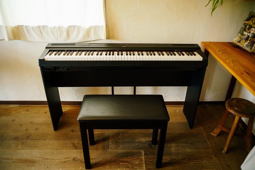 ピアノ台