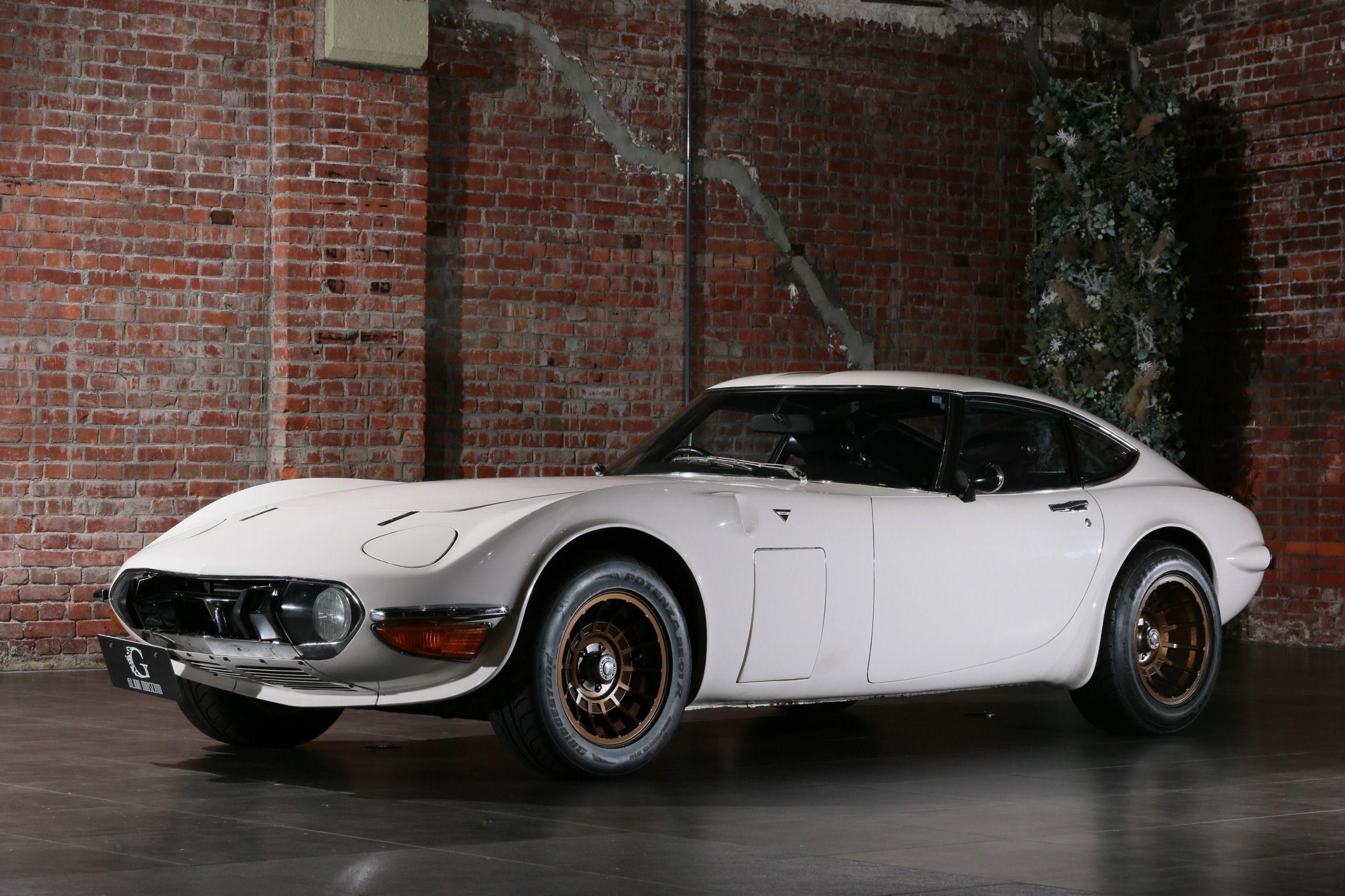 ハセガワ トヨタ2000GT プラモデル 市販バージョンとの違い、よーく見て探してみよう！ハセガワ製