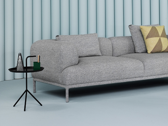 北欧インテリア「HAY」の名作サイドテーブルは、いつでもそばにいて  