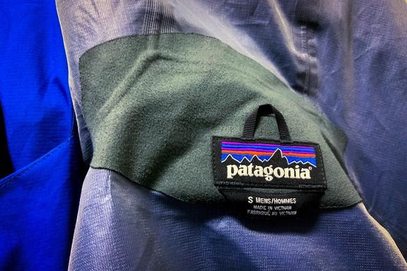 patagoniaの普段着でもイケちゃうレインウェア！オールシーズン使える