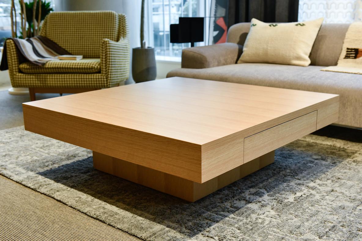 高さ32cm。イデーで一番“低い”ローテーブルは、デザイン性と機能性を ...
