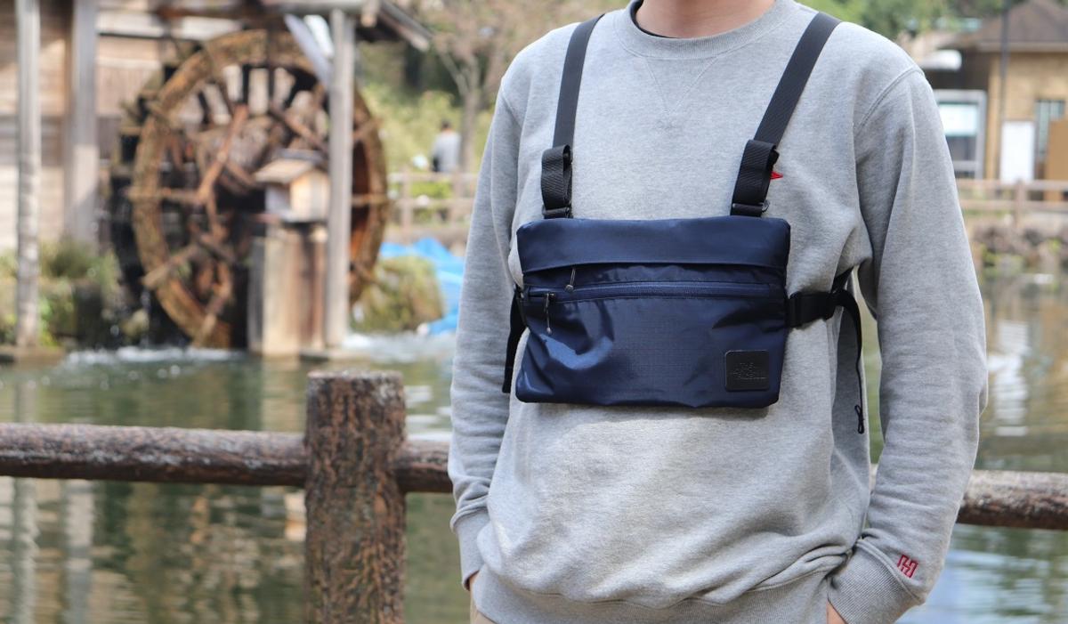 THE NORTH FACEがミリタリーっぽいサコッシュを作るとこうなる 