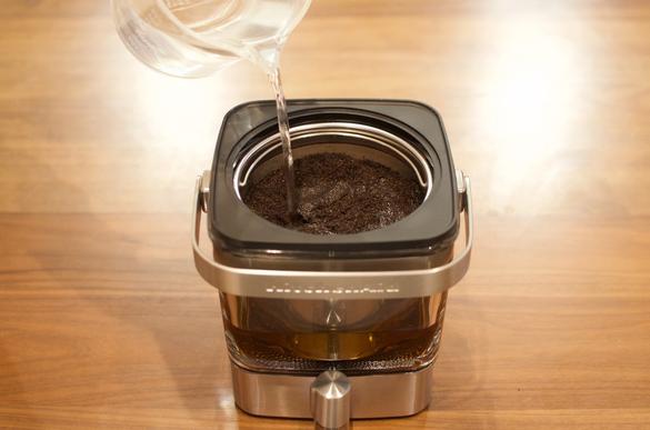 コールドブリューの味を知ってしまうと、もう市販のアイス コールドブリューの味を知ってしまうと、もう市販のアイス