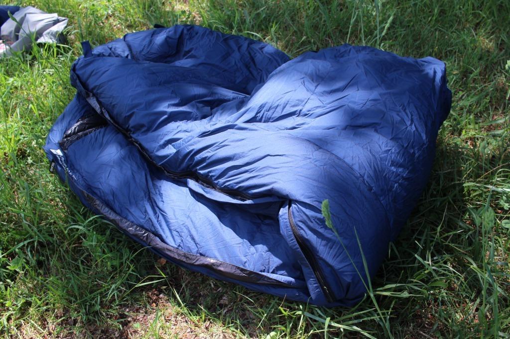 イスカ Puff 810EX寝袋寝袋の種類マミー型 - アウトドア寝具