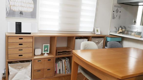 無印良品の「スタッキングシェルフ」は、大容量なのに部屋が狭く