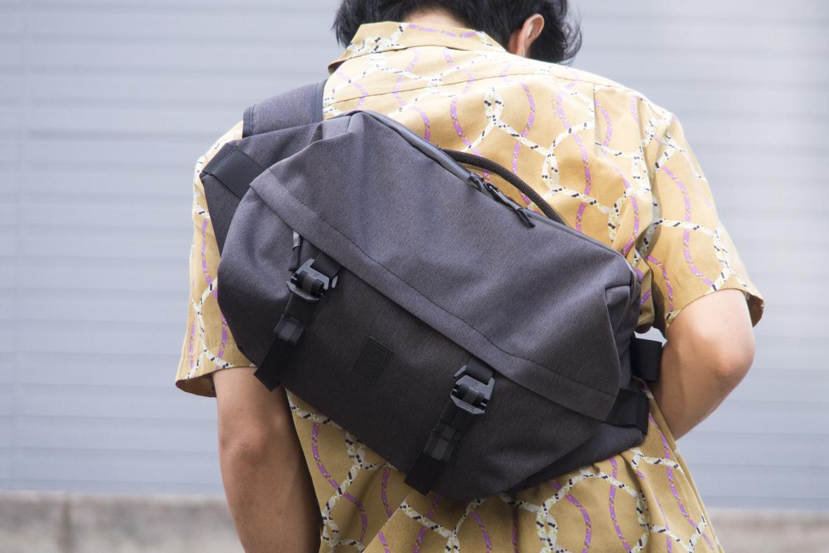 MacBookProも入る防水スリングバッグ！まさにこのサイズ感を探し