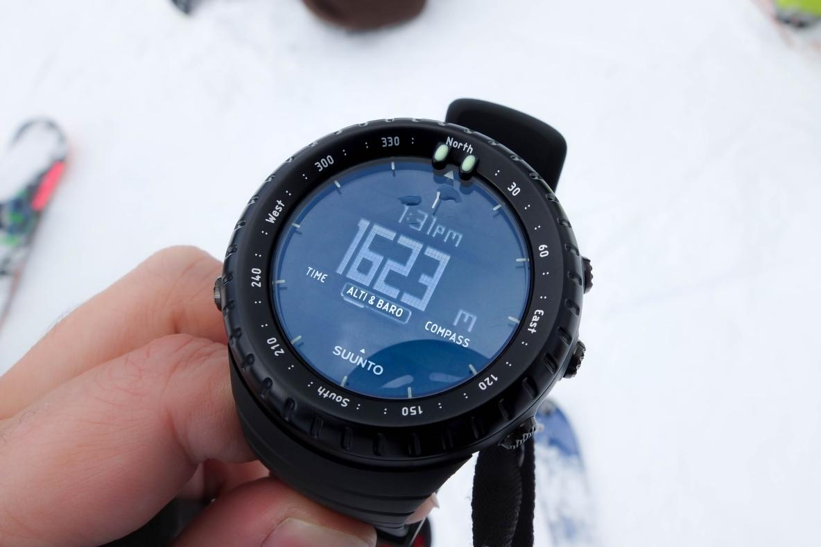 晴れの日も、雨の日も、雪の日も。 SUUNTO COREは苦楽をともにした登山の相棒なんだ | ROOMIE（ルーミー）