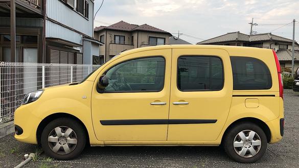 カングーにお気に入りのキャンプ道具を全部積んで、ファミキャンにGOだ！ | ROOMIE（ルーミー）