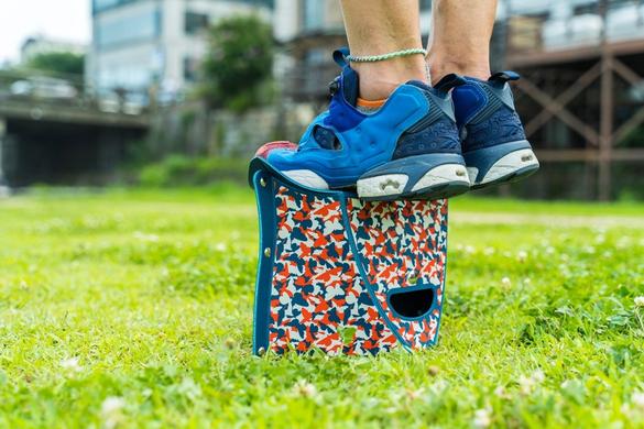 幅3センチ！ バッグにスッと入るアウトドアチェアは急な来客や