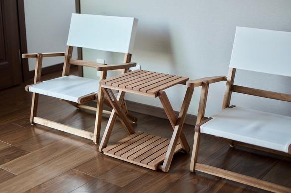 【2個チェア+１個テーブルセット】木製ローチェア+ 木製折りたたみラックテーブル