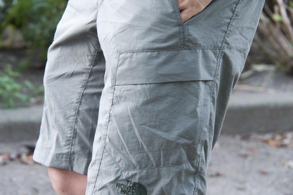 THE NORTH FACE カーゴポケット ショートパンツ THE NORTH FACEのカーゴポケットショーツが夏遊びの正解だった