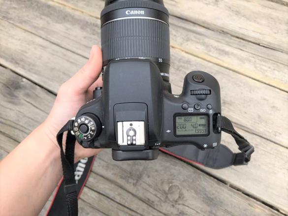 Canonの「8000D」なら、カメラとスマートフォン間の画像転送もカンタン