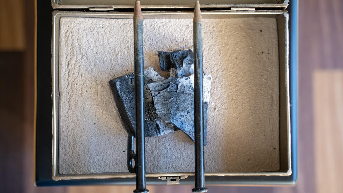 ツールボックスで「ミニ火鉢」をカンタンDIYしてみた | ROOMIE（ルーミー）